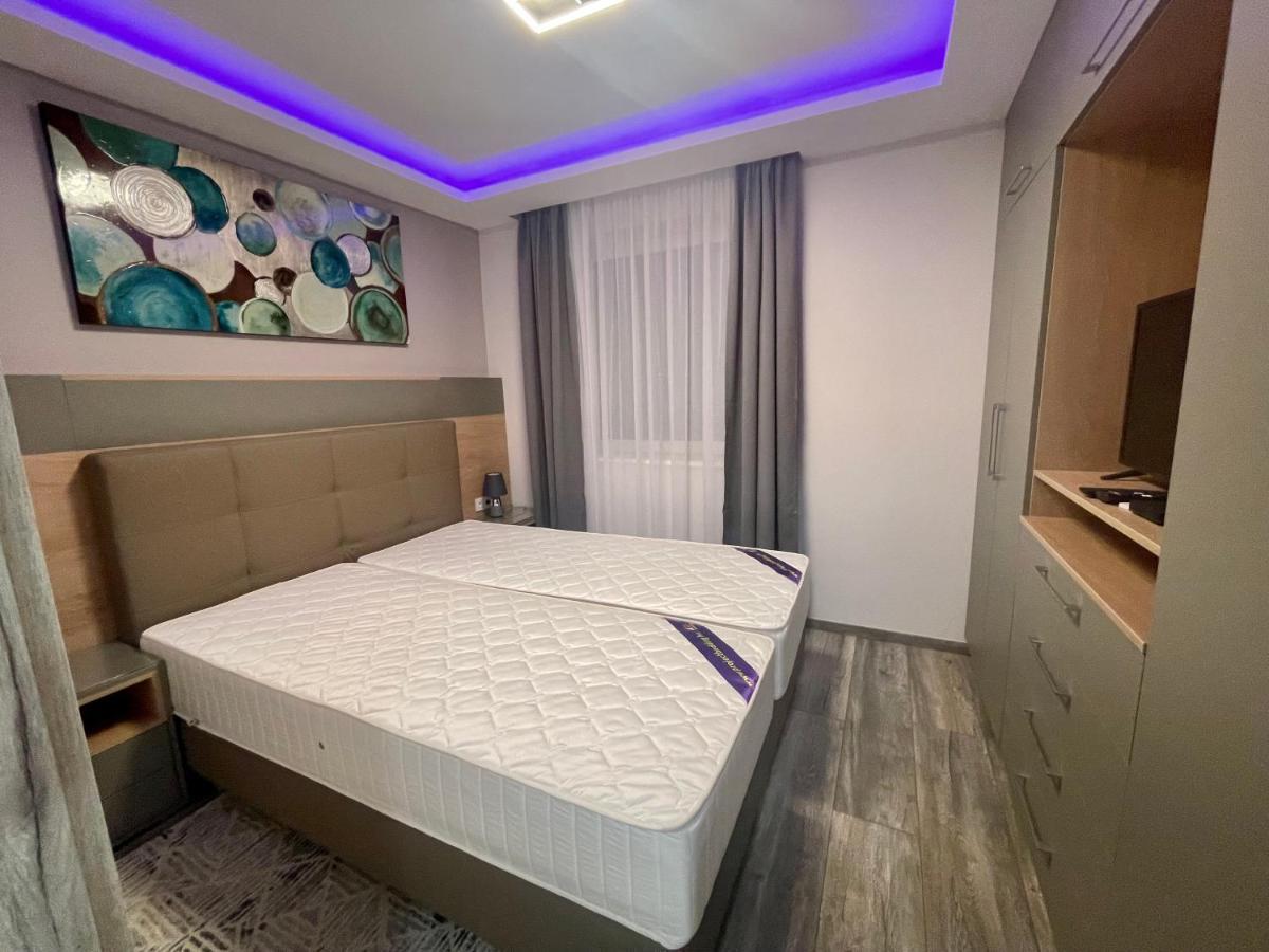 Apartment Lara Lux 2 *