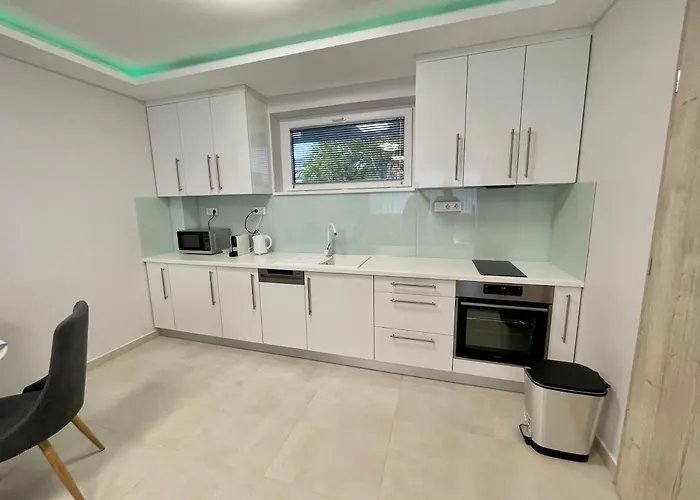 Lara Lux Apartment 2